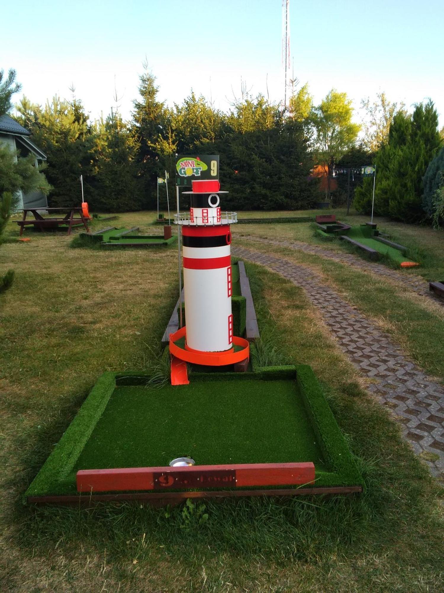 Domki Kapitanskie Z Prywatnym Polem Do Gry W Mini Golf Rewal Εξωτερικό φωτογραφία